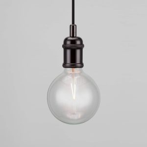 Avra - minimalistisk hængelampe i sort