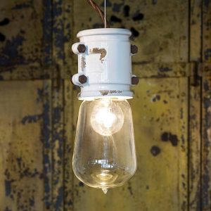 Hvid Nicolo hængelampe i minimalistisk design