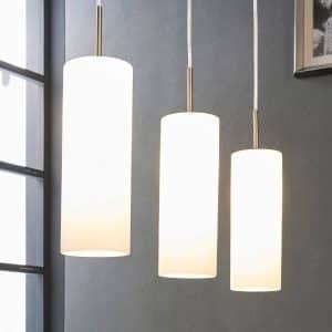 Vinsta - hængelampe med tre lyskilder i hvidt glas
